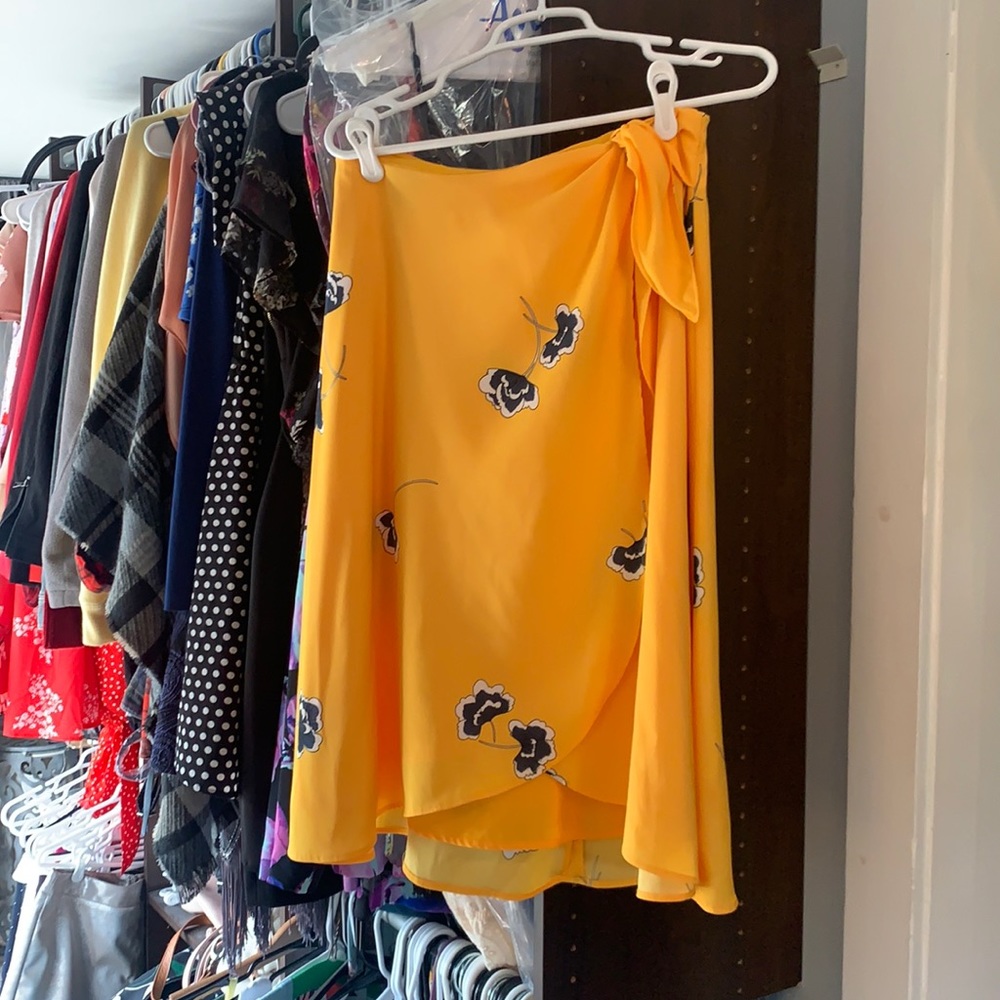 Ann Taylor yellow wrap skirt